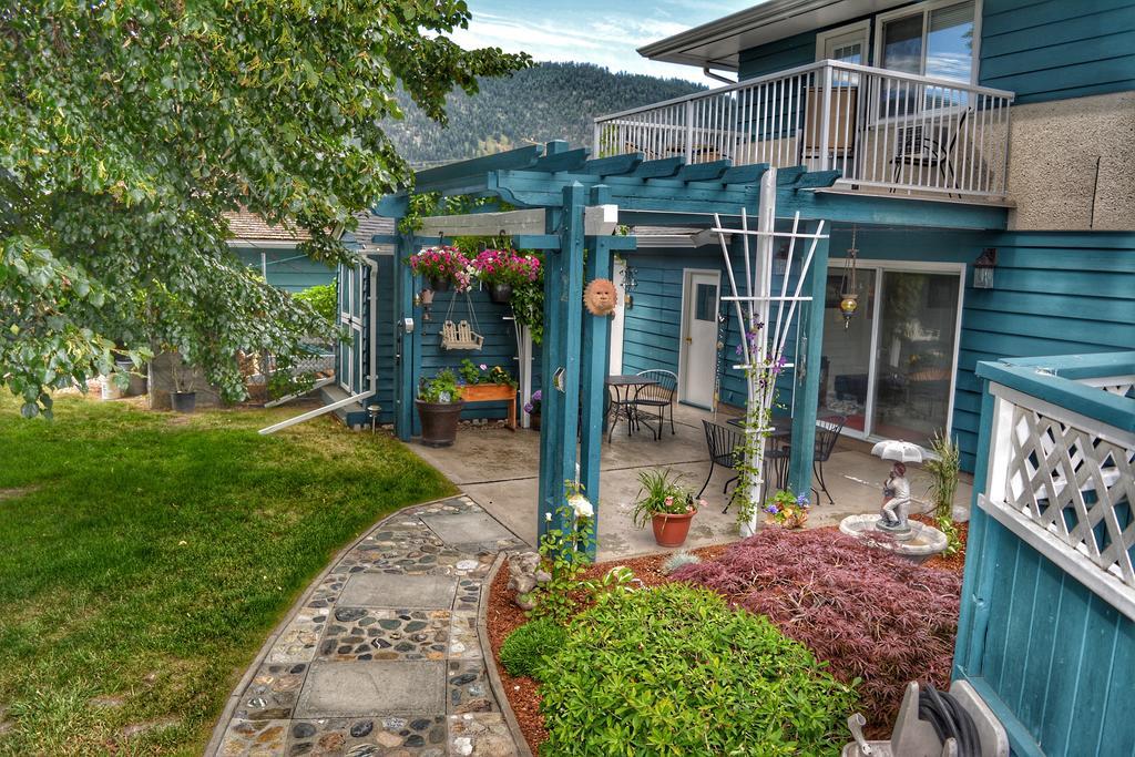 Sunny Shuswap B&B Чейс Экстерьер фото